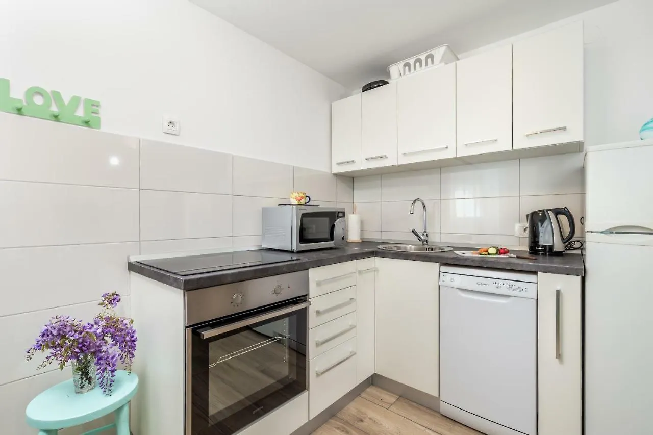 Adeona Apartments Rijeka Croatia